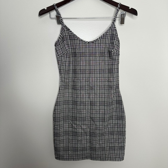 Windsor Dresses & Skirts - Windsor Women's Black + White Plaid Spaghetti Strap Mini Dress Size XS / S